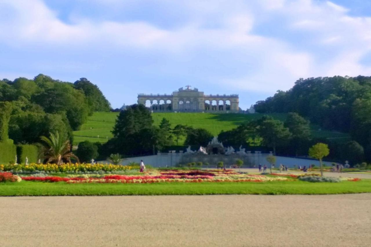 Central Mariahilfer Apartment 4 Min To The City Shopping Center And Schoenbrunn Palace Vienna Exterior photo